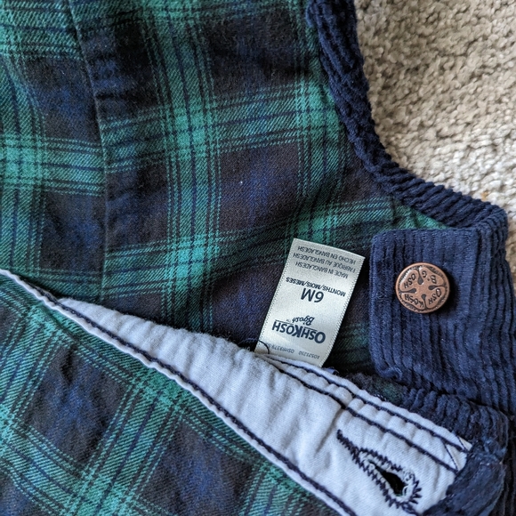 Osh Kosh- Corduroy Overalls- Winter- Navy Blue- 6 Months - Picture 2 of 4